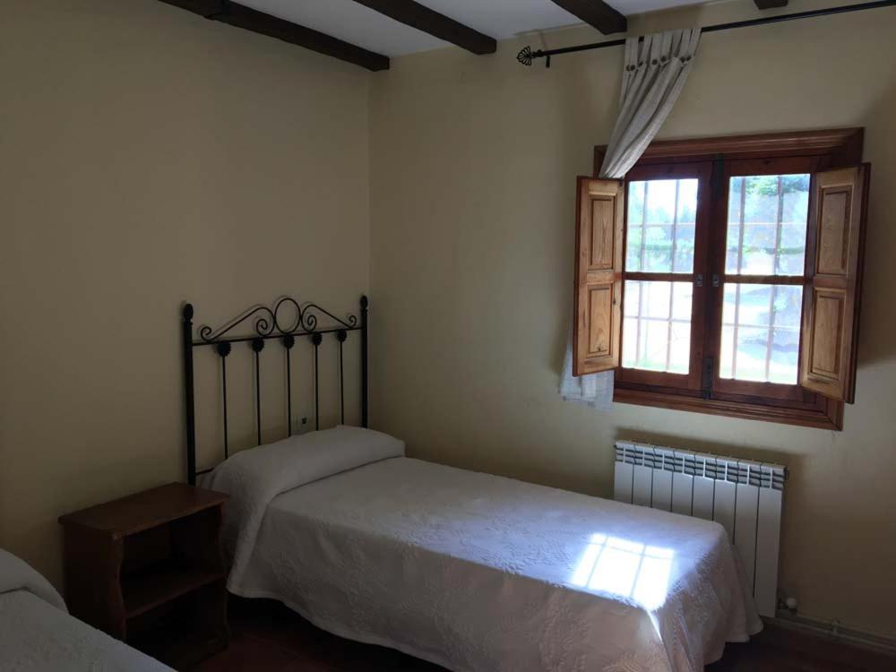 Complejo Rural La Badia Villa Lucillos Dış mekan fotoğraf